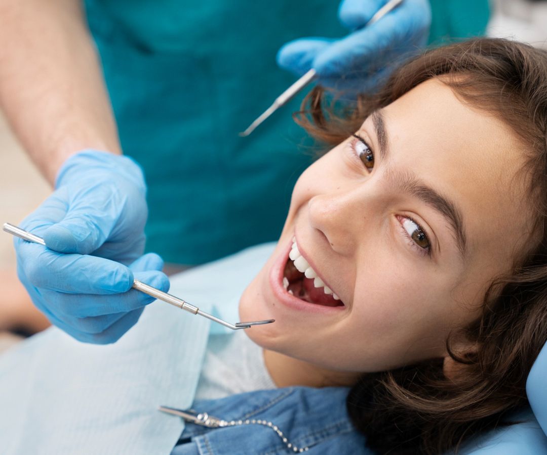 Implant vs bridge vs prothese Maroc : comparatif 2026